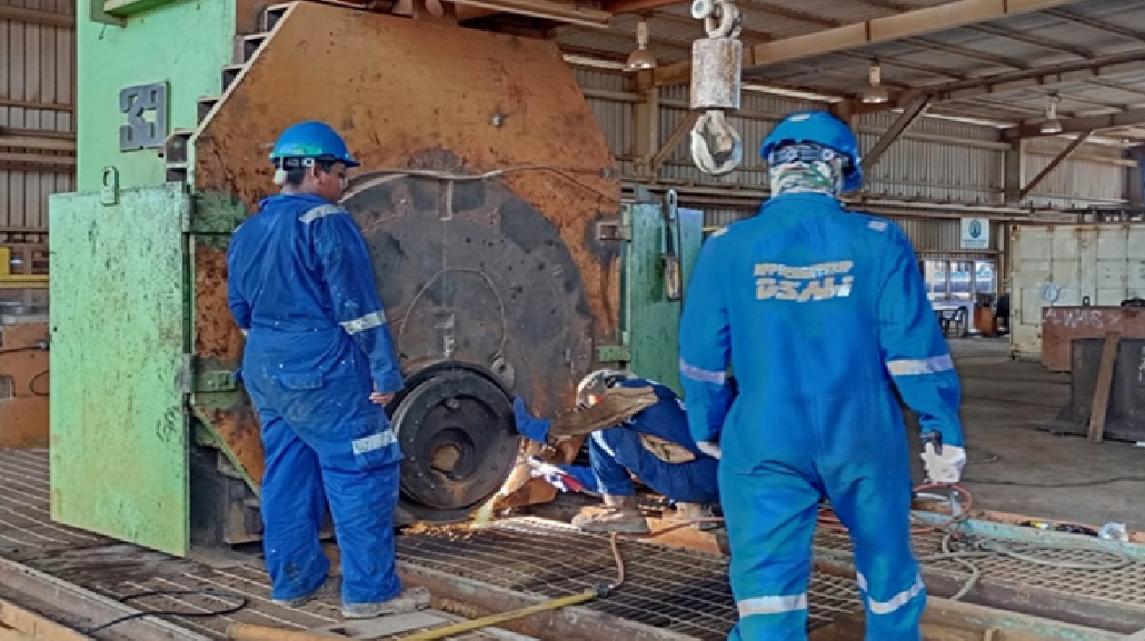 DINAMIKA PEKERJA MIGRAN DI KEPULAUAN RIAU